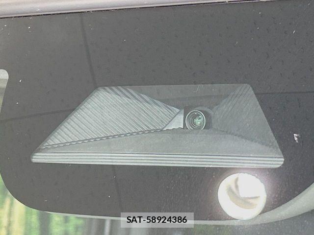Honda N BOX 2024-03 8562839-2