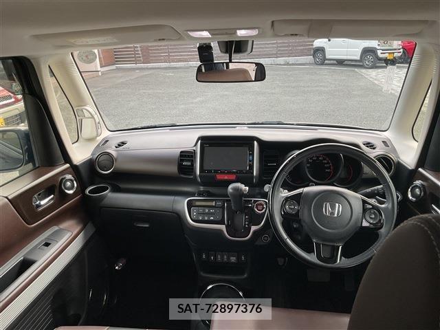 Honda N BOX 2019-06 8627936-1