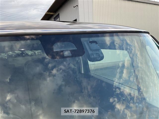 Honda N BOX 2019-06 8627936-5