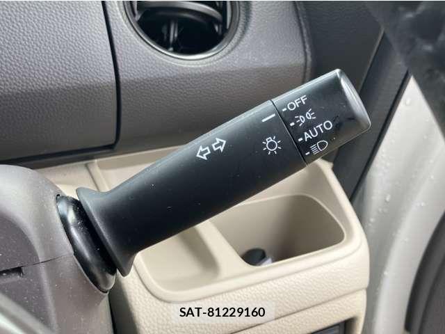 Honda N BOX 2019-03 8627927-11