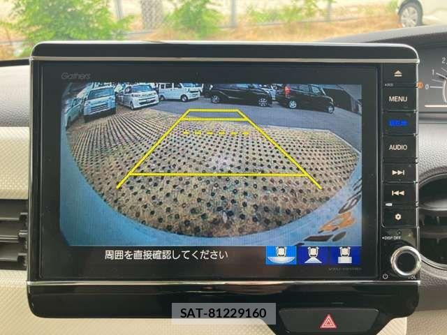 Honda N BOX 2019-03 8627927-3