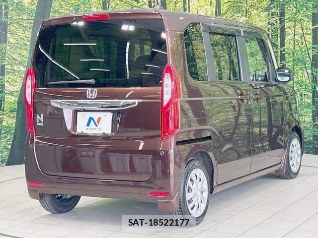 Honda N BOX 2019-03 8627944-16