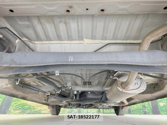 Honda N BOX 2019-03 8627944-18