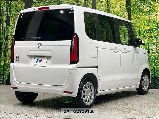 Honda N BOX 2026-02 8627907-17
