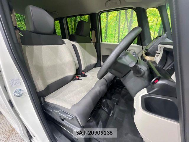 Honda N BOX 2026-02 8627907-8