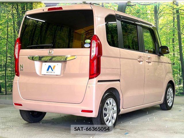 Honda N BOX 2018-11 8627933-16