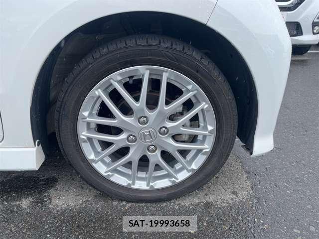 Honda N BOX 2022-03 8627906-16