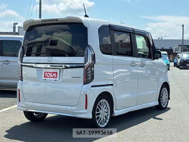 Honda N BOX 2022-03 8627906-20