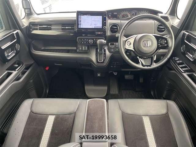Honda N BOX 2022-03 8627906-4