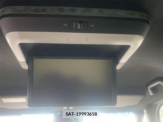 Honda N BOX 2022-03 8627906-6