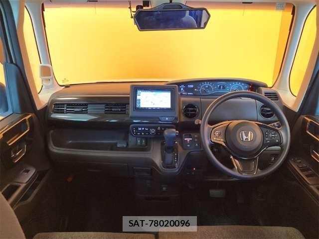 Honda N BOX 2022-08 8627922-1