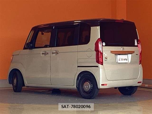 Honda N BOX 2022-08 8627922-19