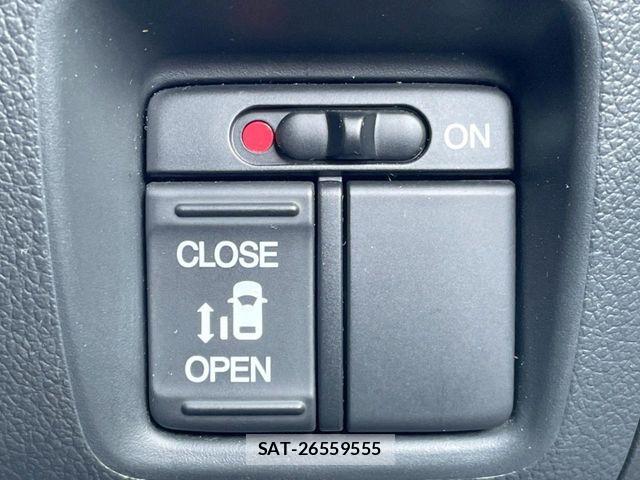 Honda N BOX 2015-11 8627958-4