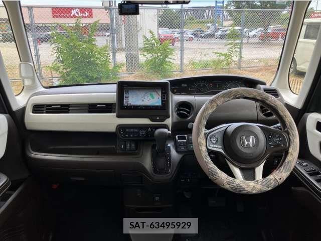 Honda N BOX 2023-02 8627926-1