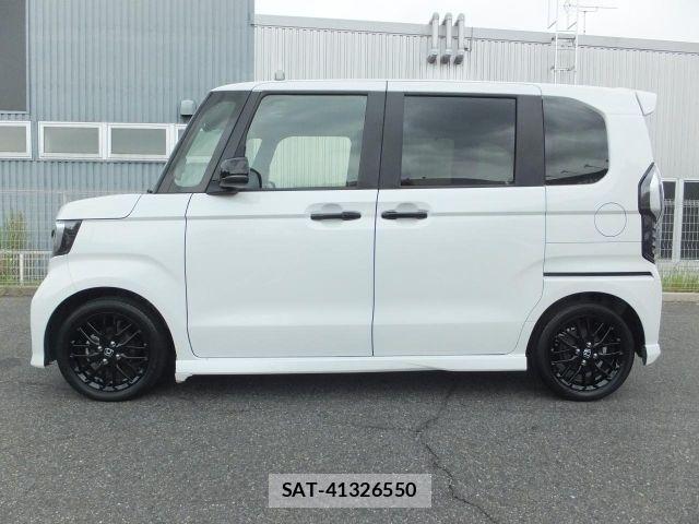 Honda N BOX 2022-05 8627902-15