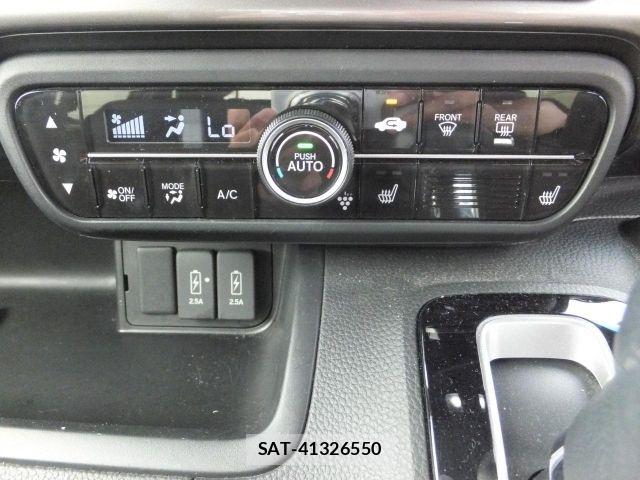 Honda N BOX 2022-05 8627902-27