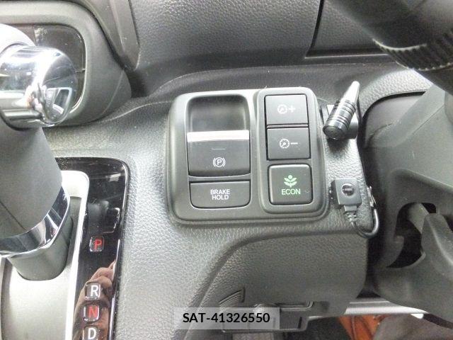 Honda N BOX 2022-05 8627902-28
