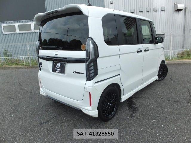 Honda N BOX 2022-05 8627902-2