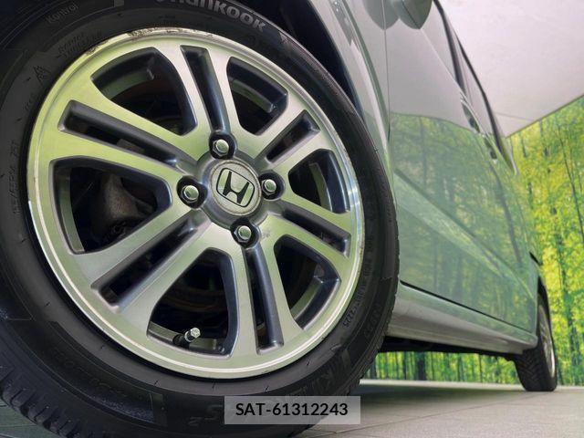 Honda N BOX 2013-08 8627946-12