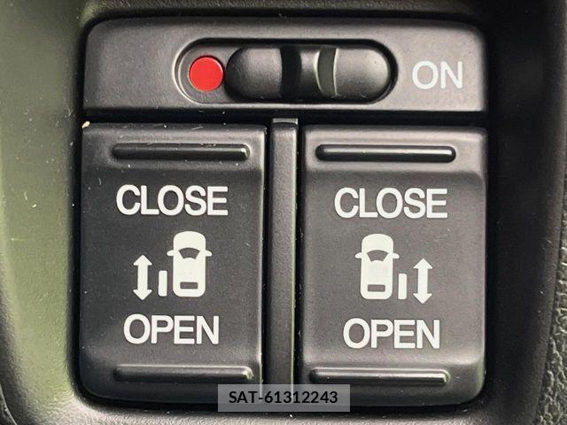 Honda N BOX 2013-08 8627946-4