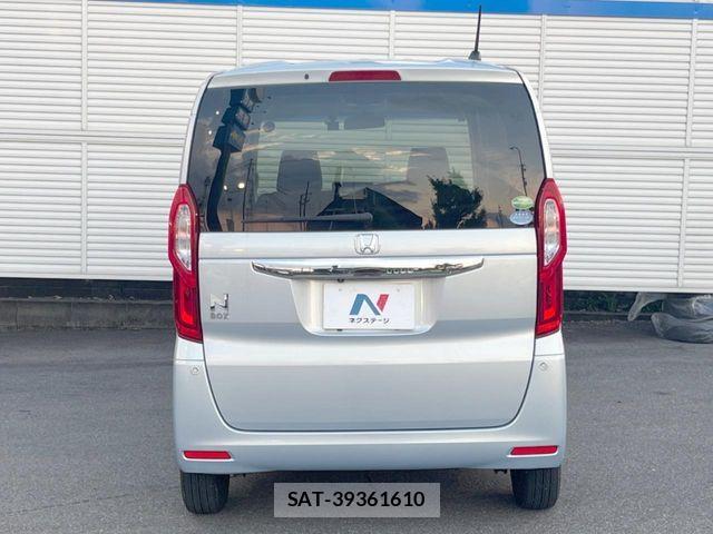 Honda N BOX 2018-09 8627947-14