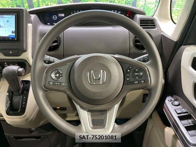 Honda N BOX 2019-02 8627934-11