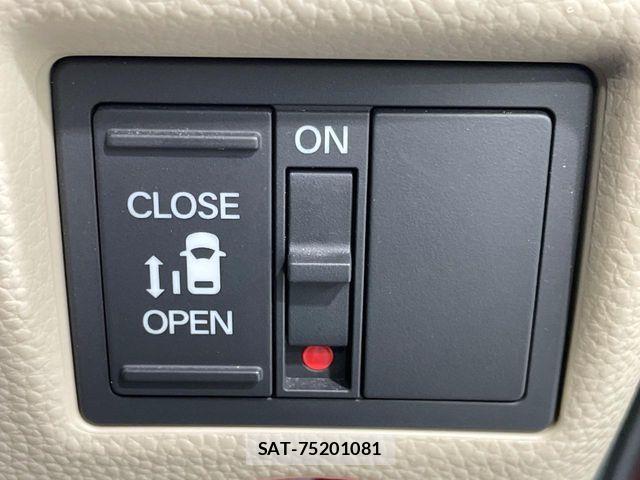 Honda N BOX 2019-02 8627934-7