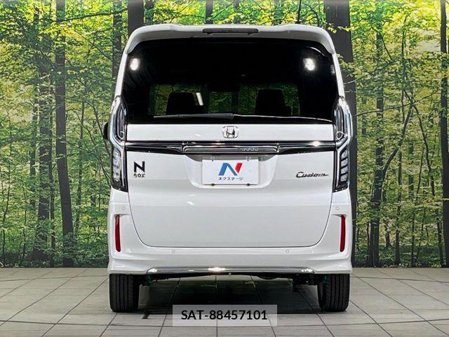 Honda N BOX 2021-04 8627919-14