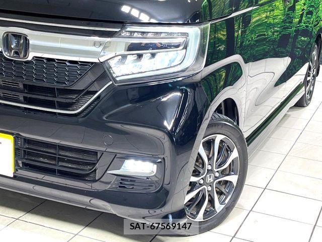 Honda N BOX 2017-10 8627938-12