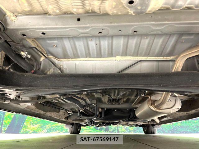 Honda N BOX 2017-10 8627938-19