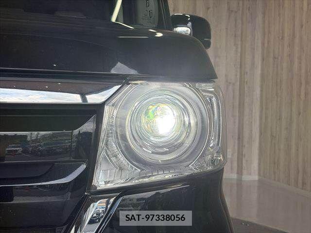 Honda N BOX 2019-08 8627956-11