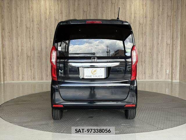 Honda N BOX 2019-08 8627956-16