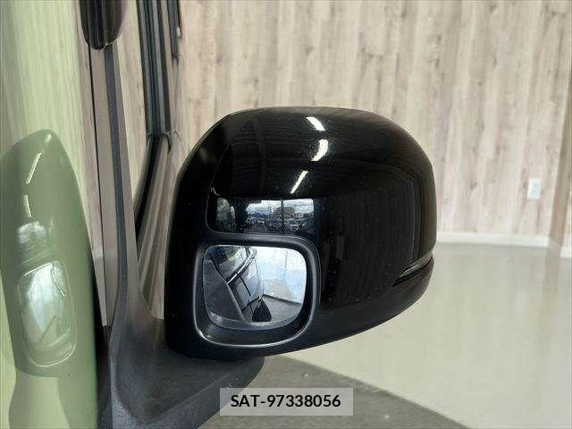 Honda N BOX 2019-08 8627956-22