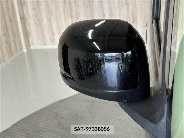 Honda N BOX 2019-08 8627956-23