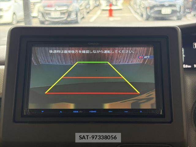Honda N BOX 2019-08 8627956-4