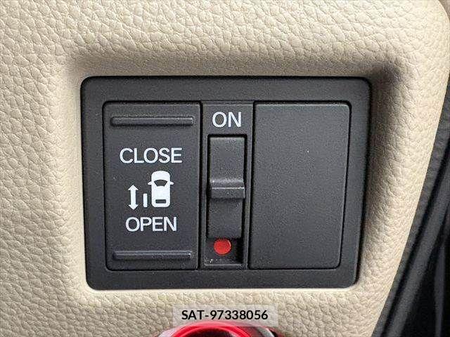 Honda N BOX 2019-08 8627956-6