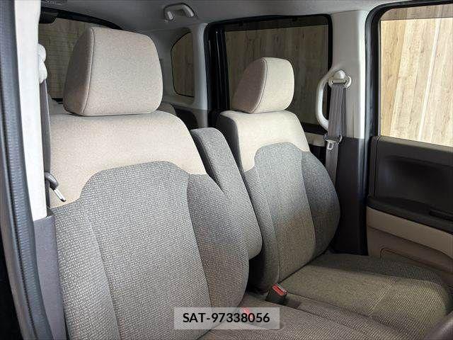 Honda N BOX 2019-08 8627956-7