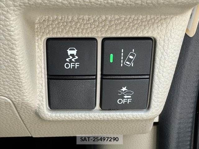 Honda N BOX 2020-02 8627939-4