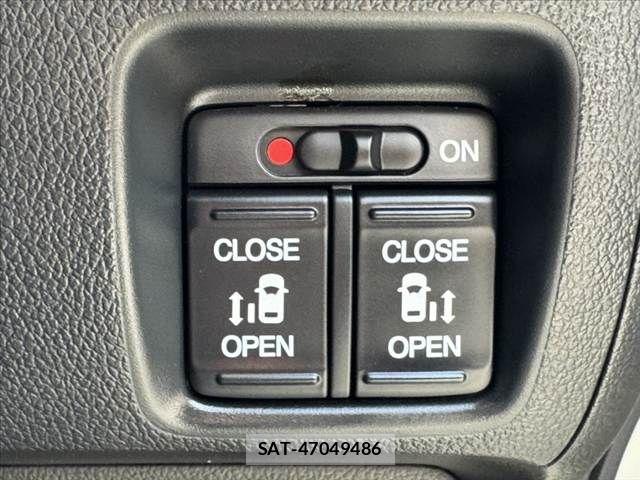 Honda N BOX 2016-01 8627951-4