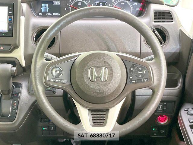 Honda N BOX 2023-02 8627918-9