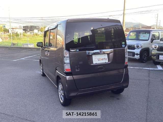 Honda N BOX 2013-08 8627965-17