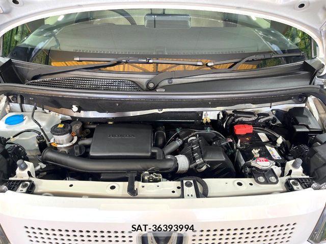 Honda N BOX 2025-02 8627901-16