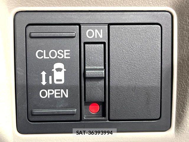 Honda N BOX 2025-02 8627901-6