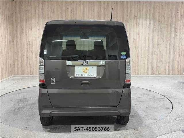 Honda N BOX 2014-10 8627963-17