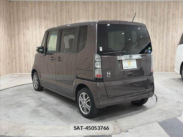 Honda N BOX 2014-10 8627963-18