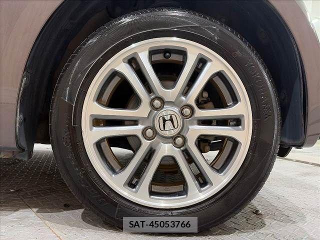 Honda N BOX 2014-10 8627963-26