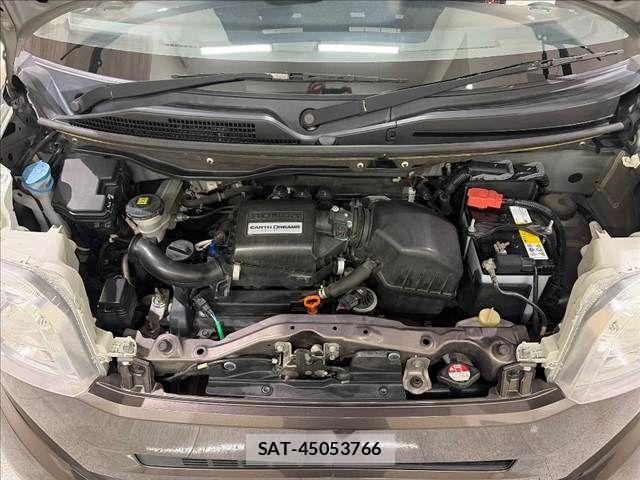 Honda N BOX 2014-10 8627963-28