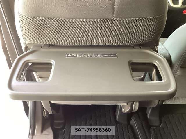 Honda N BOX 2022-02 8627932-7