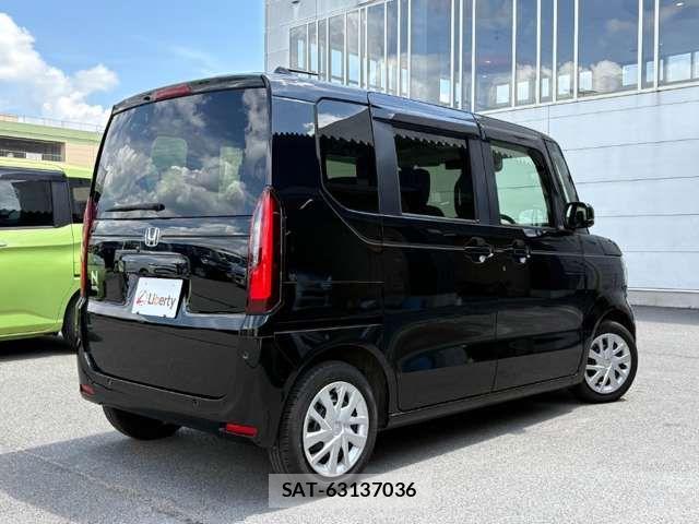 Honda N BOX 2024-04 8627911-17