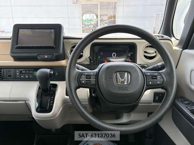 Honda N BOX 2024-04 8627911-1